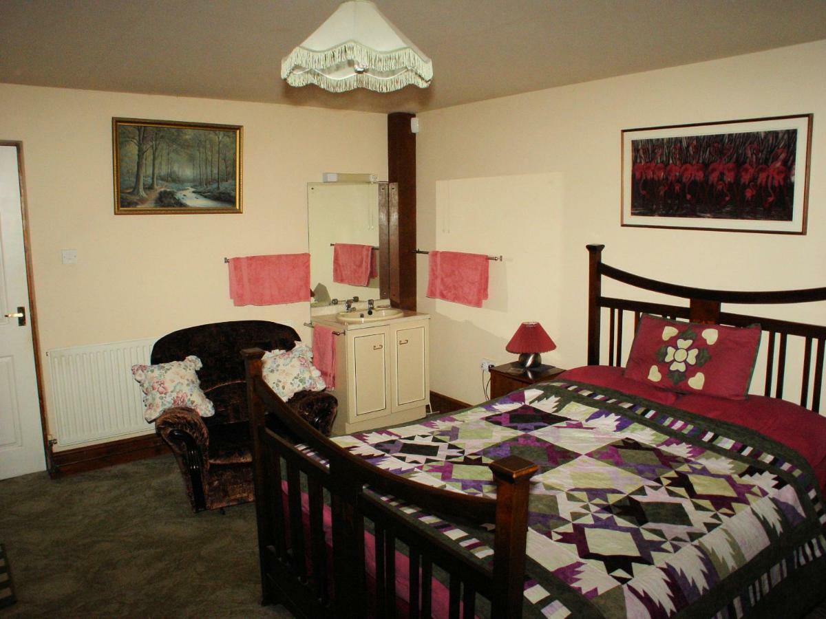 Glencoed B&B 렉섬 외부 사진